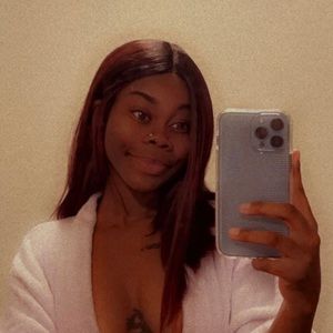 Meet your Posher, Tae